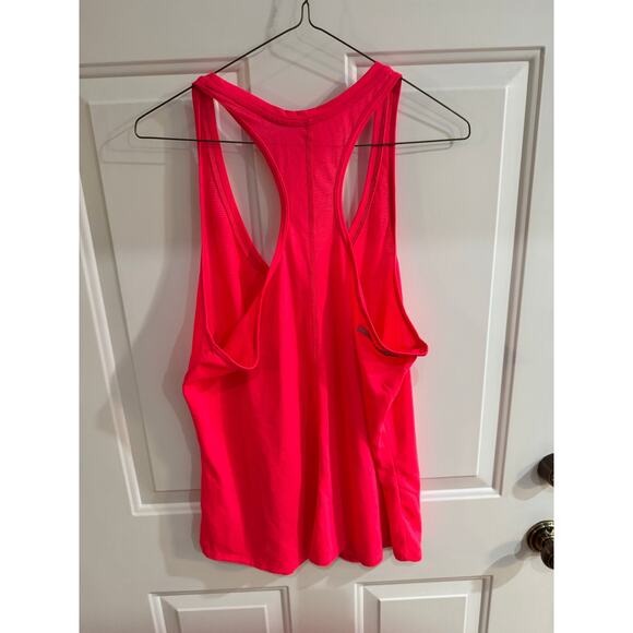 Under Armour Workout Tank - Picture 2 of 3